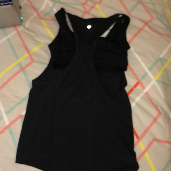 Lululemon top 4 - Picture 4 of 5